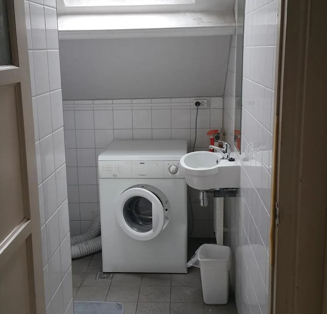 Campsite Single Bed In Quiet Area Hotel Eindhoven